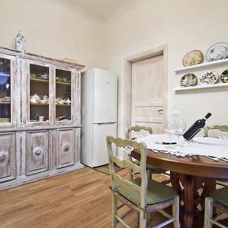 San Marco Apartment Флоренция Стая снимка